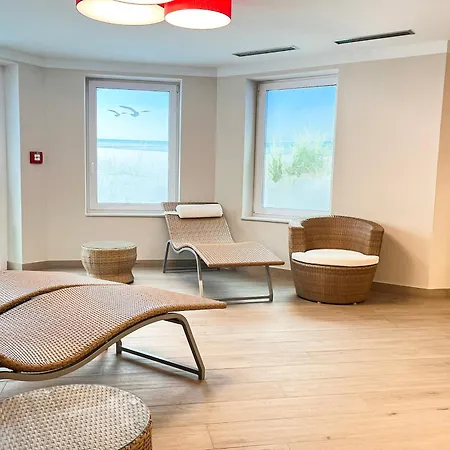 Apartment Baltischer Hof 60 *